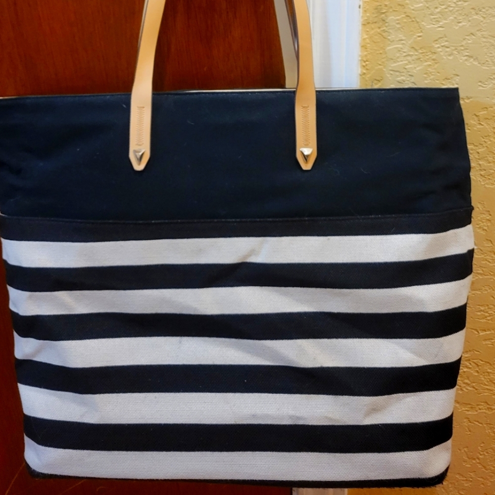 Stella & Dot Black & White Hudson Tote